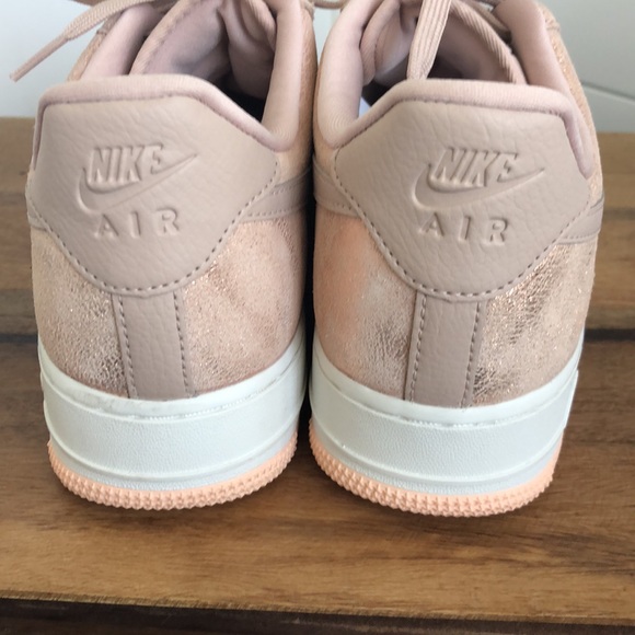 2018 Nike Air Force 1 sneakers worn once! Rose and rose gold! - Picture 13 of 17